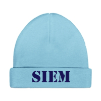 Muts (maat 50/56) met naam